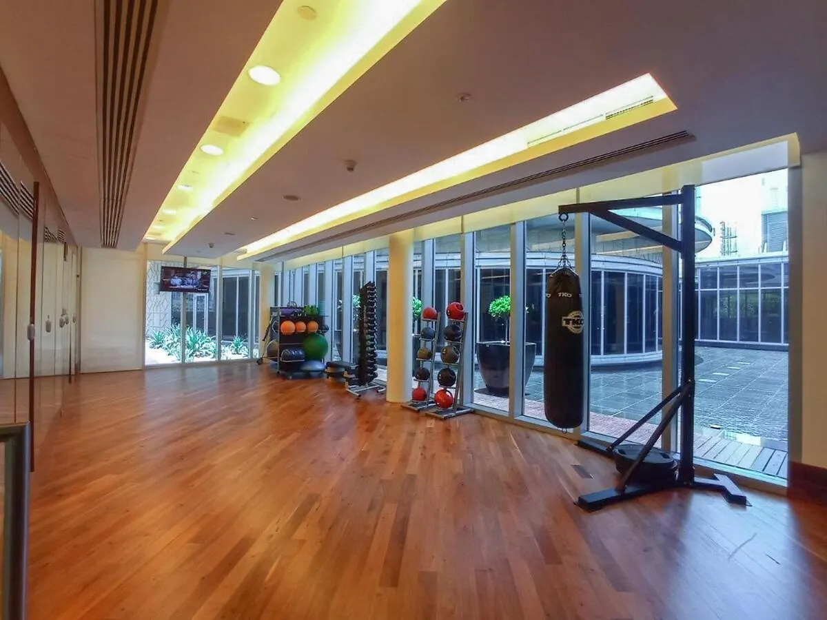 Elegant Studio Apartment For 2 At The Address Dubai Mall
