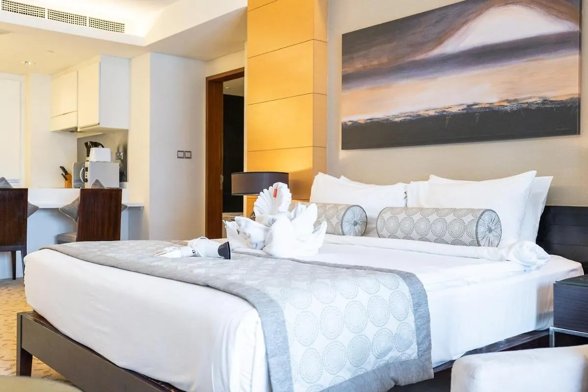 Elegant Studio Apartment For 2 At The Address Dubai Mall 0*,